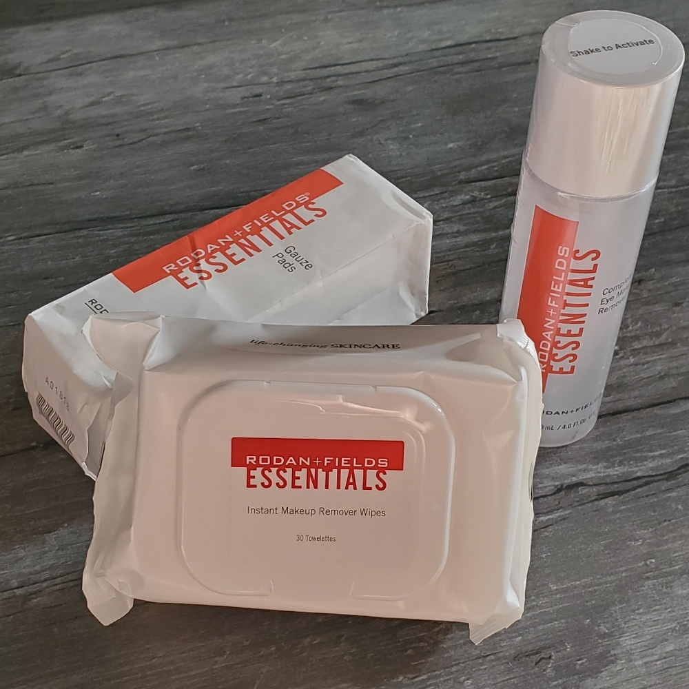 Rodan + Fields Essentials Bundle